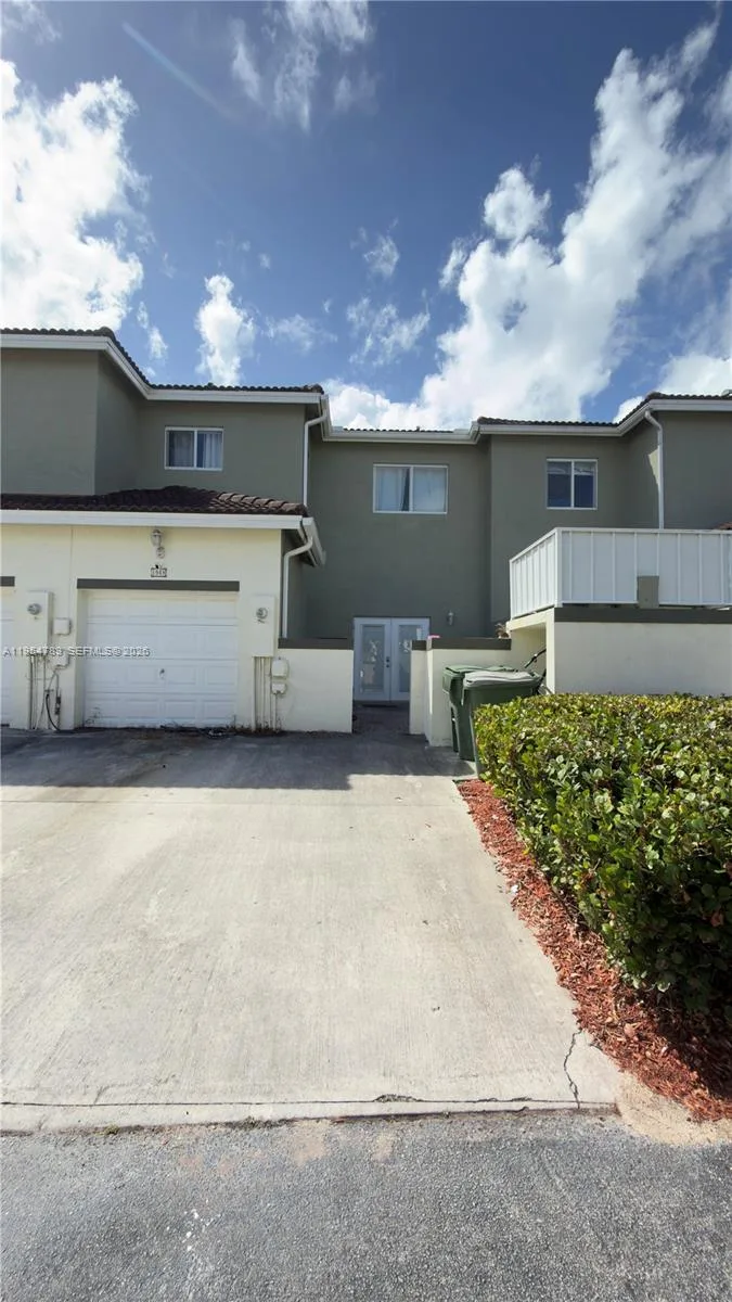 1948 SE 24th Ave, Homestead, FL 33035 photo 2