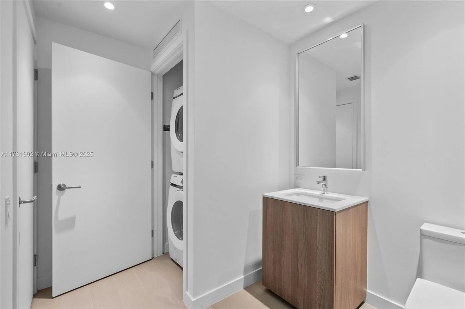 500 Alton rd # 3704, Miami Beach, FL 33139 photo 8