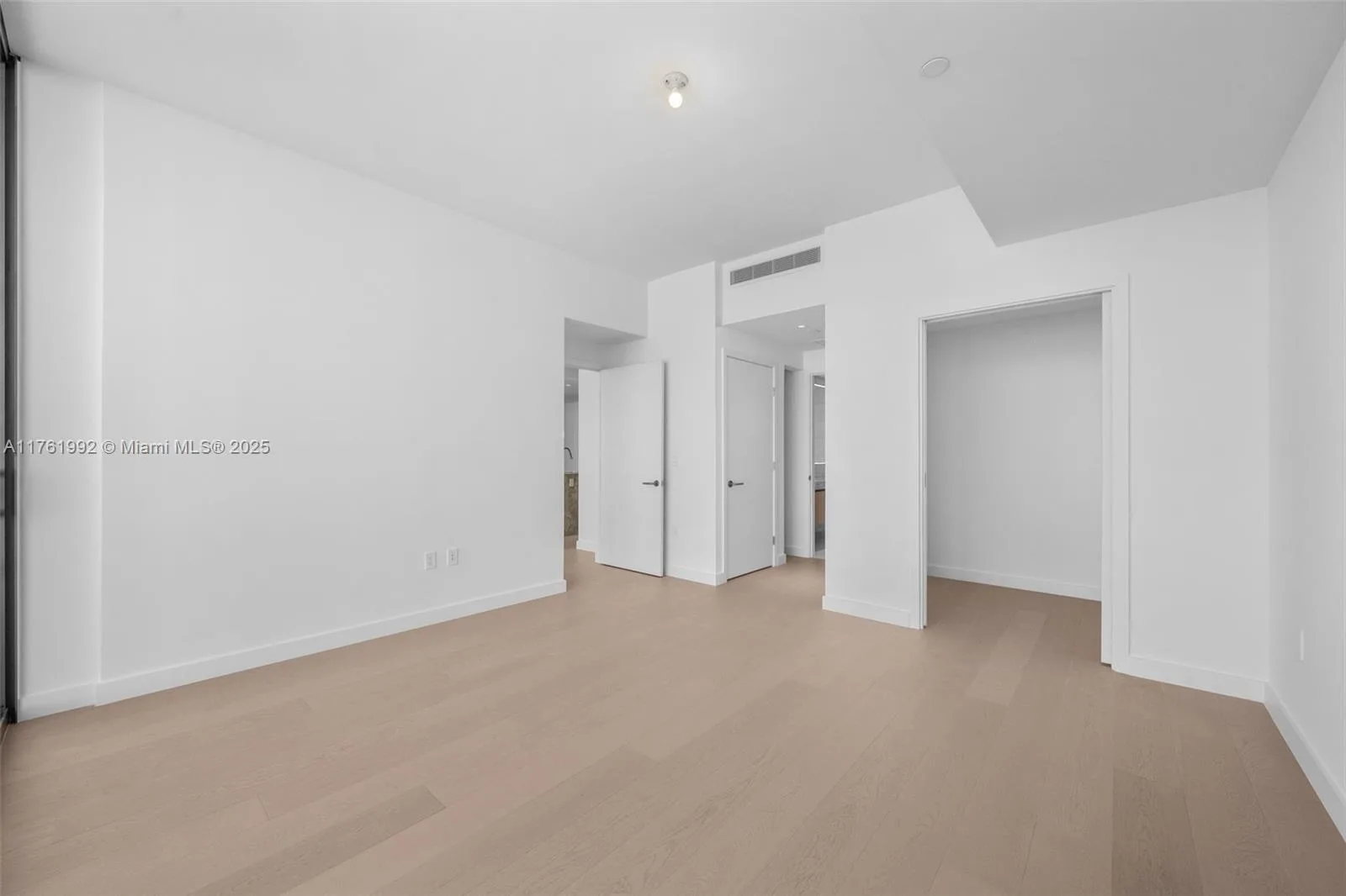 500 Alton rd # 3704, Miami Beach, FL 33139 photo 9