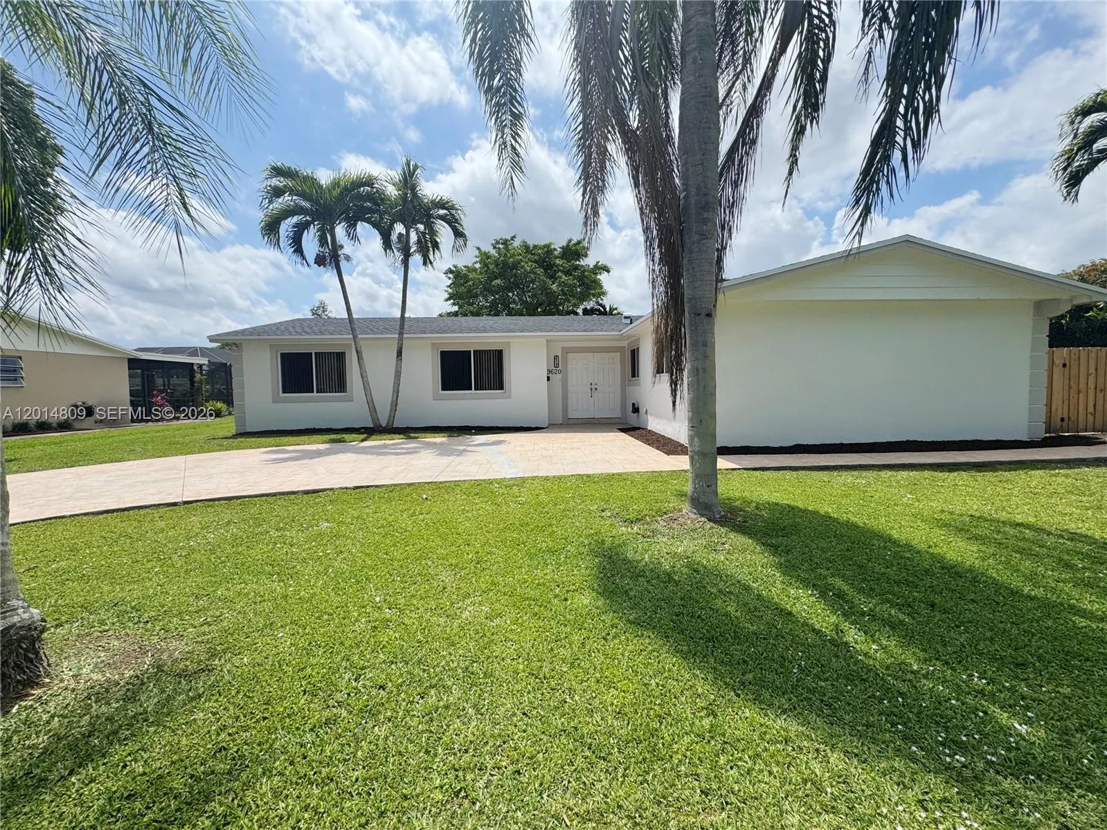 9620 Kendale Blvd, Miami, FL 33176