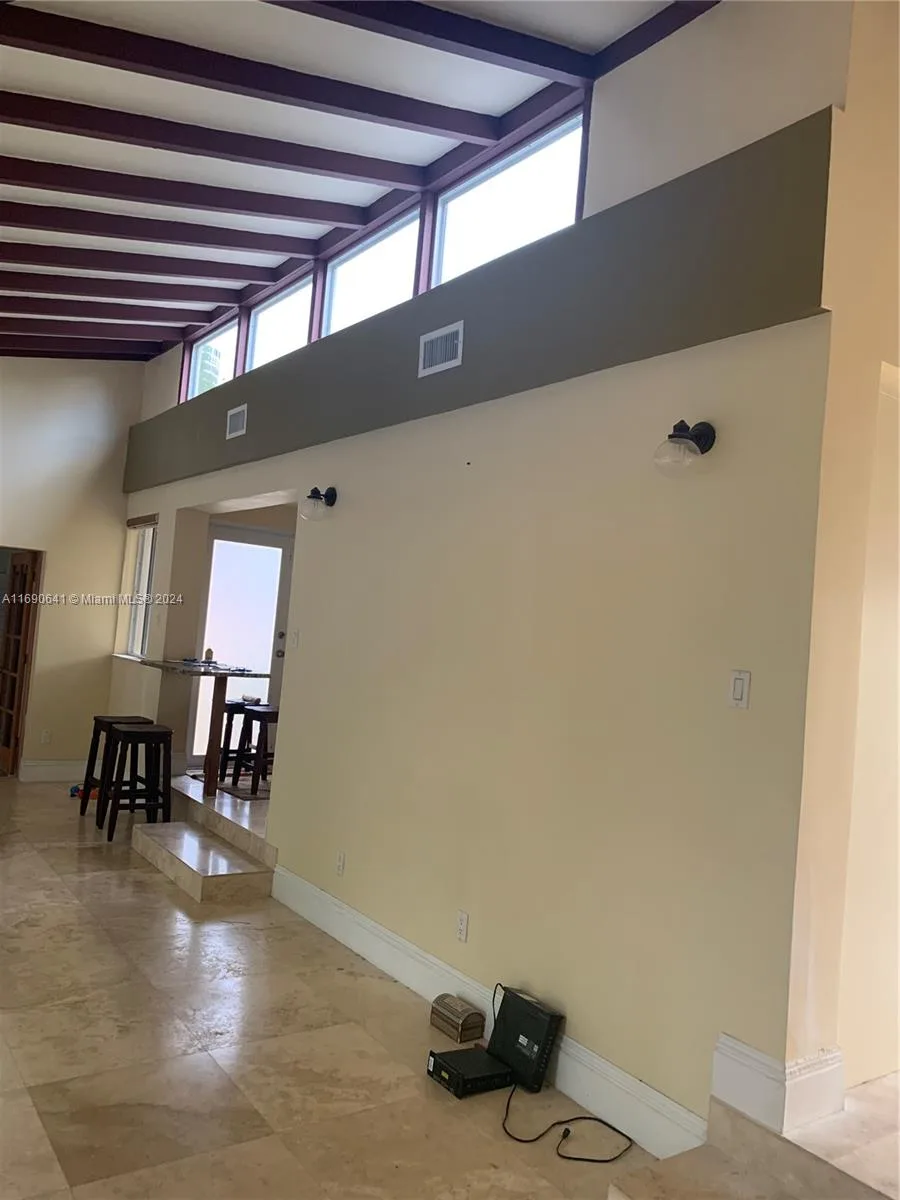 310 191st Ter, Sunny Isles Beach, FL 33160 photo 4