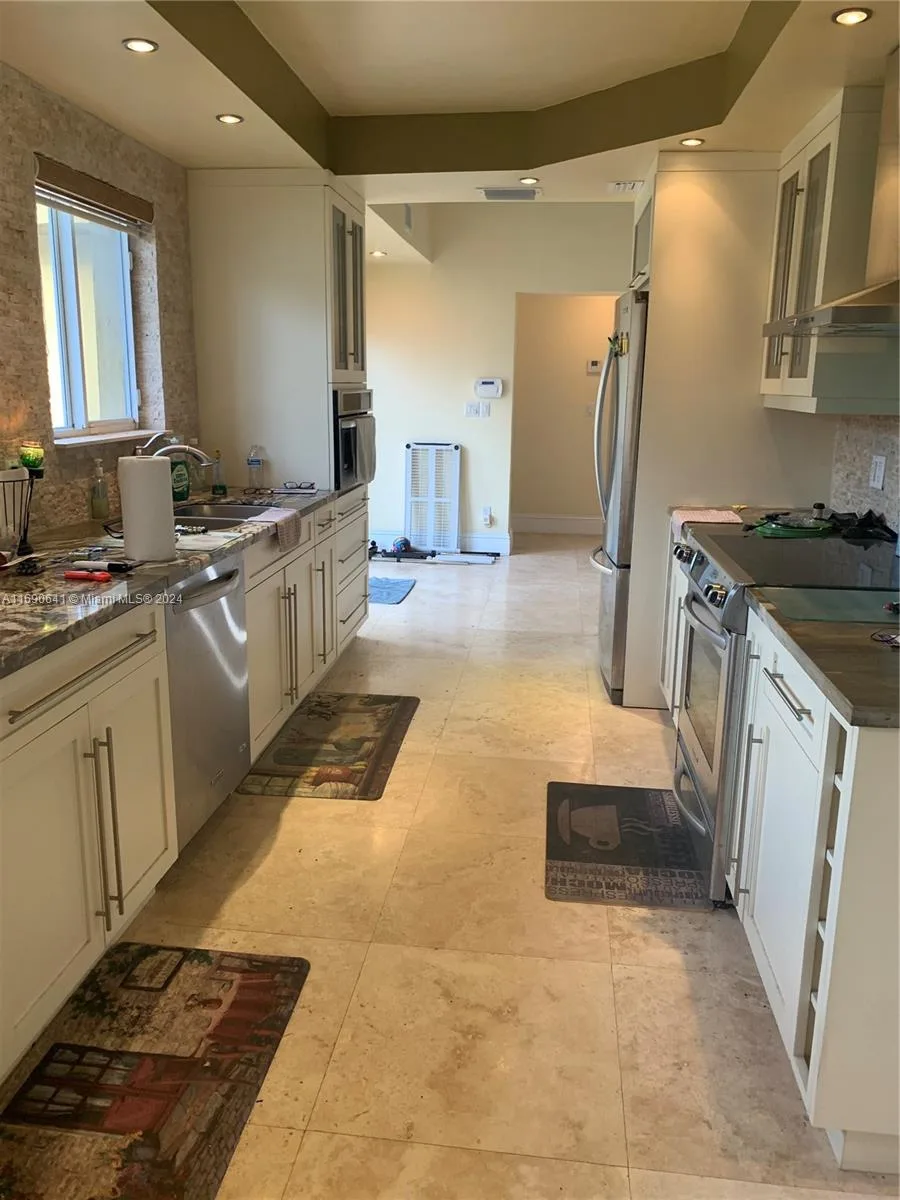 310 191st Ter, Sunny Isles Beach, FL 33160 photo 7