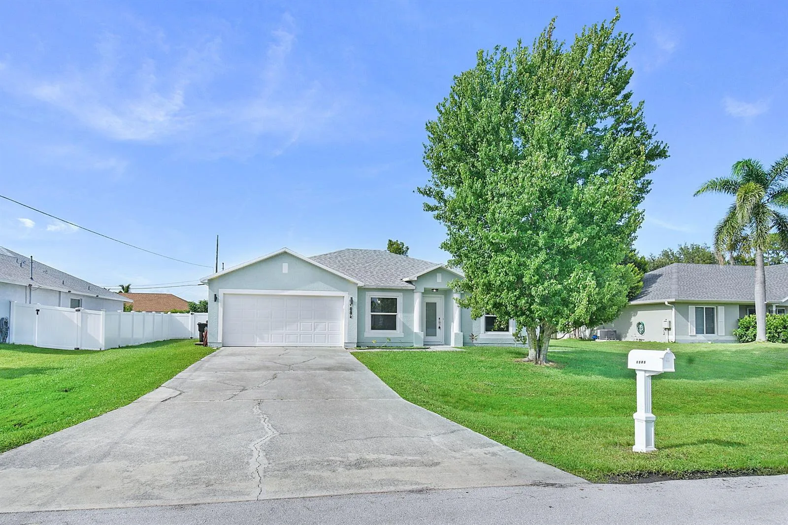 1085 SW Majorca Avenue, Port St. Lucie, FL 34953