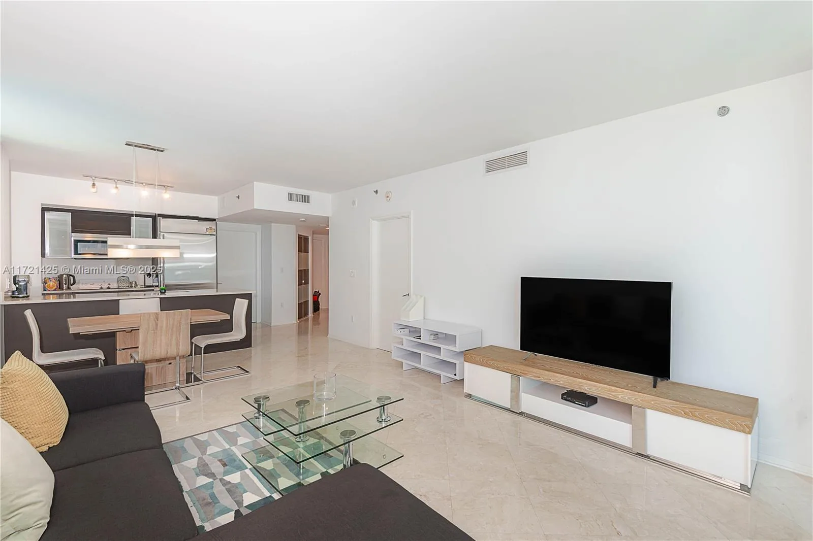 55 SE 6th St # 1507, Miami, FL 33131