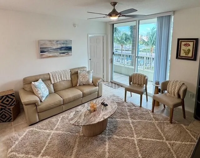 625 Casa Loma Boulevard # 304, Boynton Beach, FL 33435 photo 6