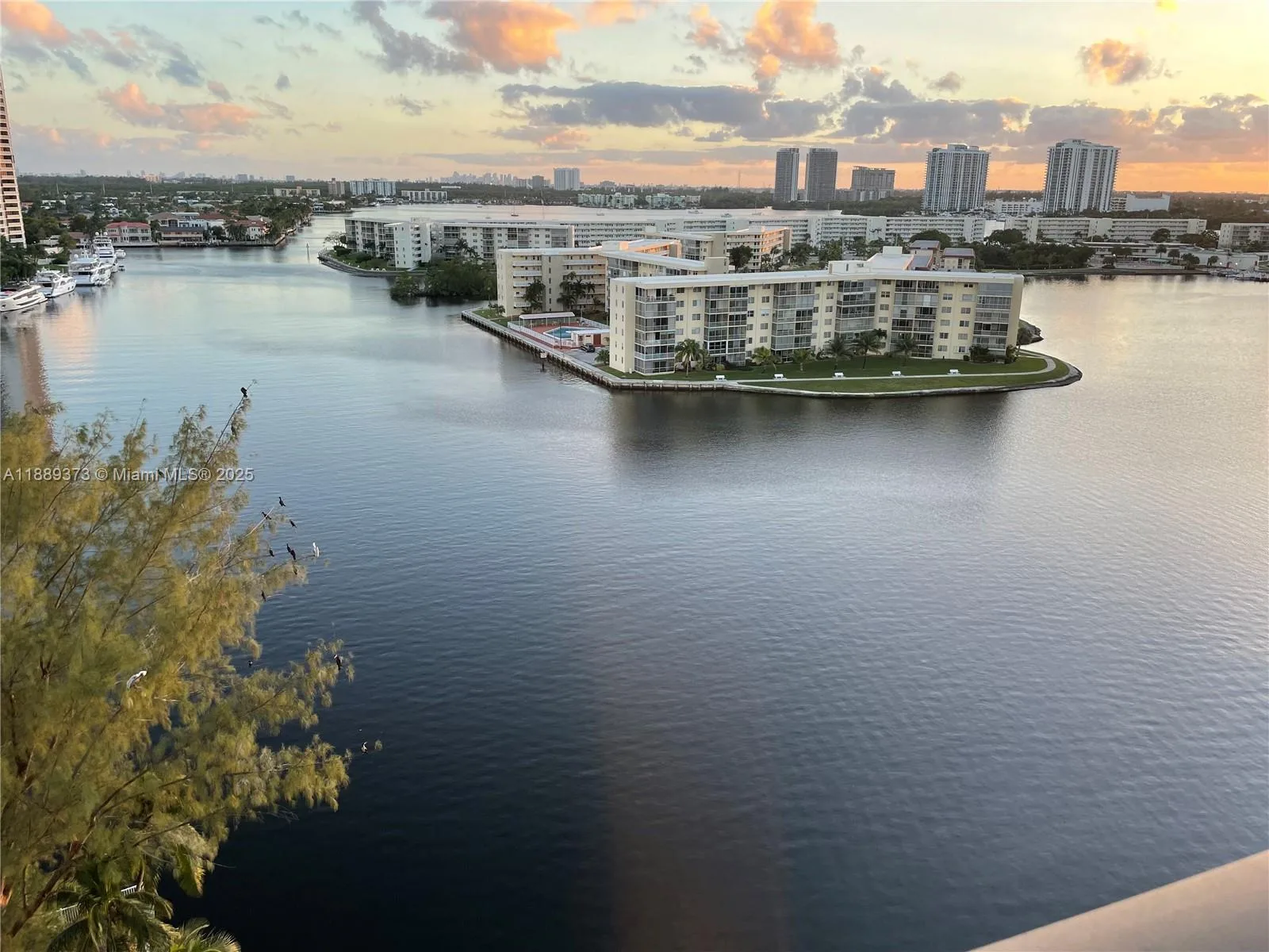 18151 NE 31st Ct # 1411, Aventura, FL 33160 photo 7