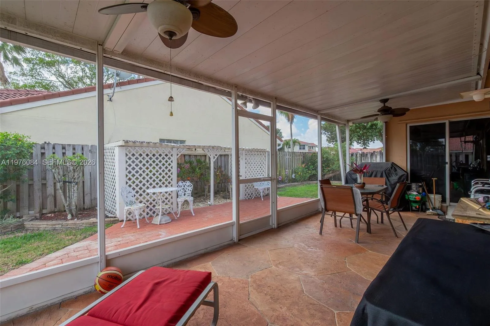 6618 Skipper Ter, Margate, FL 33063 photo 11