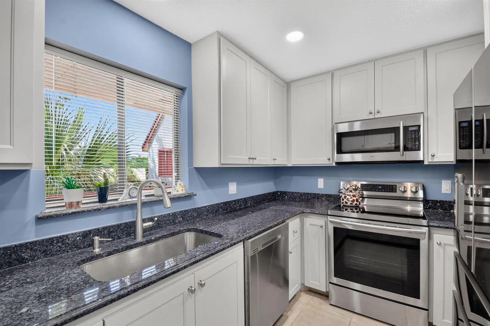 12524 SHORELINE Drive # 404, Wellington, FL 33414 photo 6