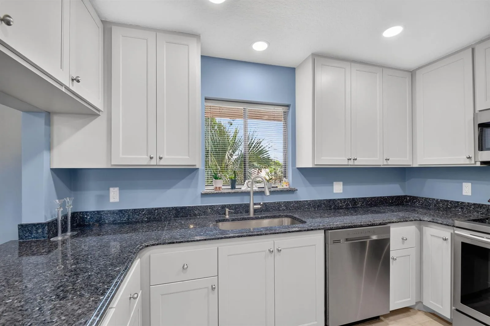 12524 SHORELINE Drive # 404, Wellington, FL 33414 photo 8