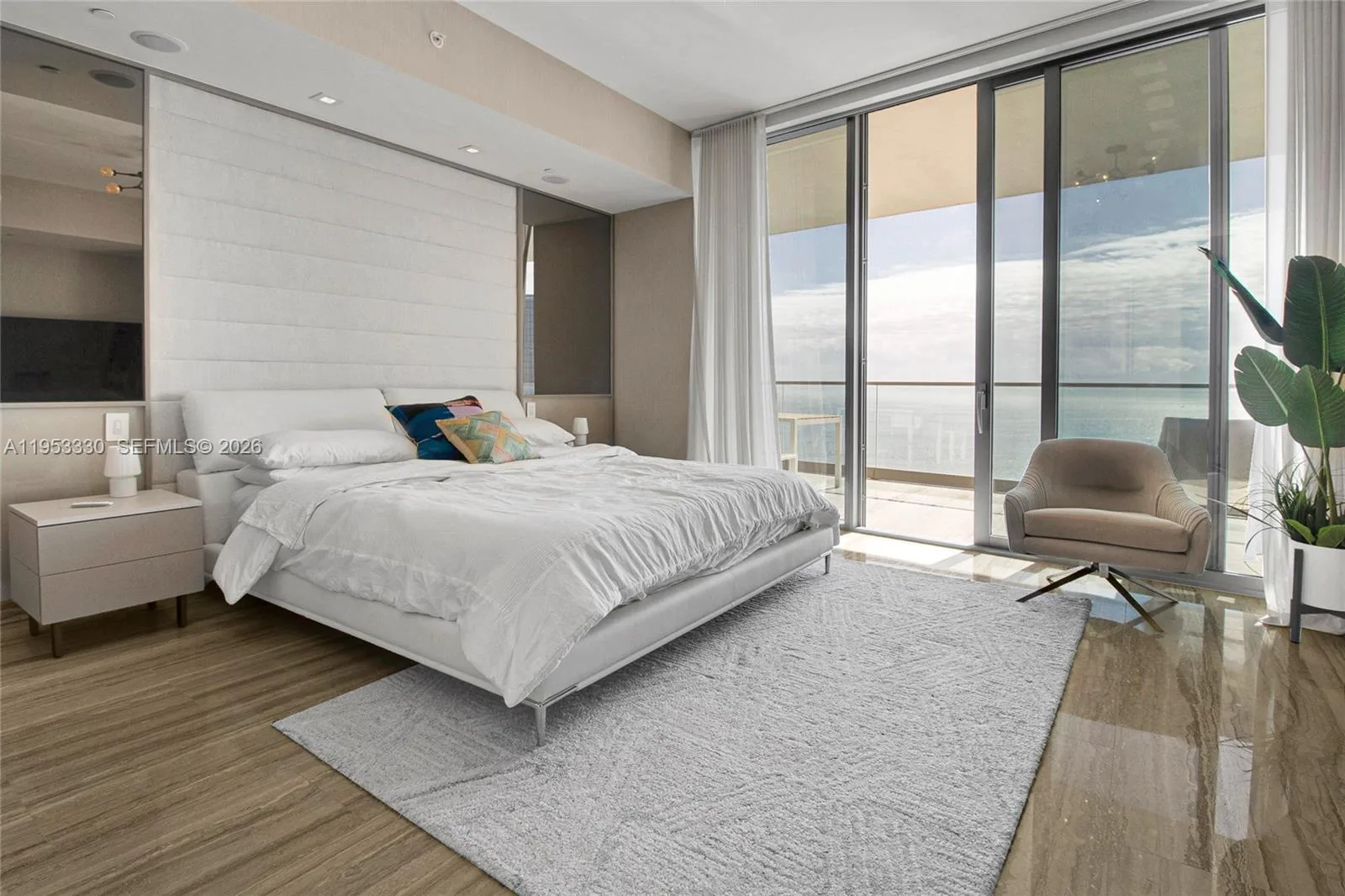 18975 Collins Ave # 4404, Sunny Isles Beach, FL 33160 photo 9