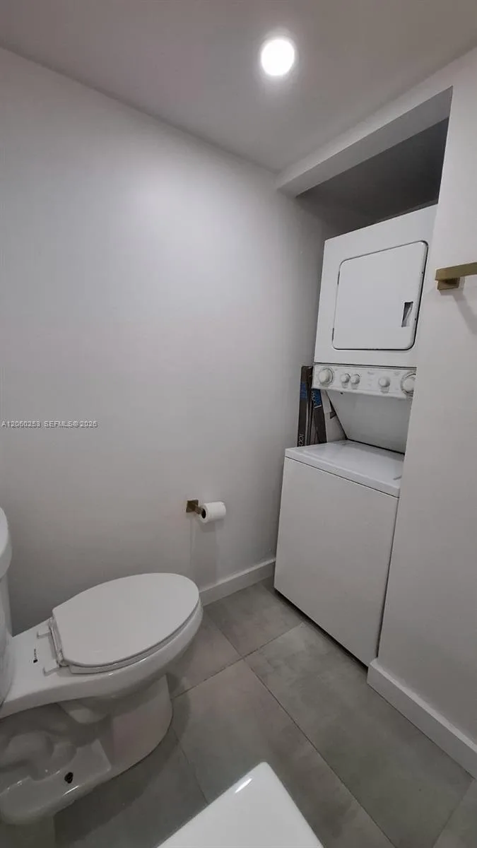 20860 San Simeon Way # 108-6, Miami, FL 33179 photo 13