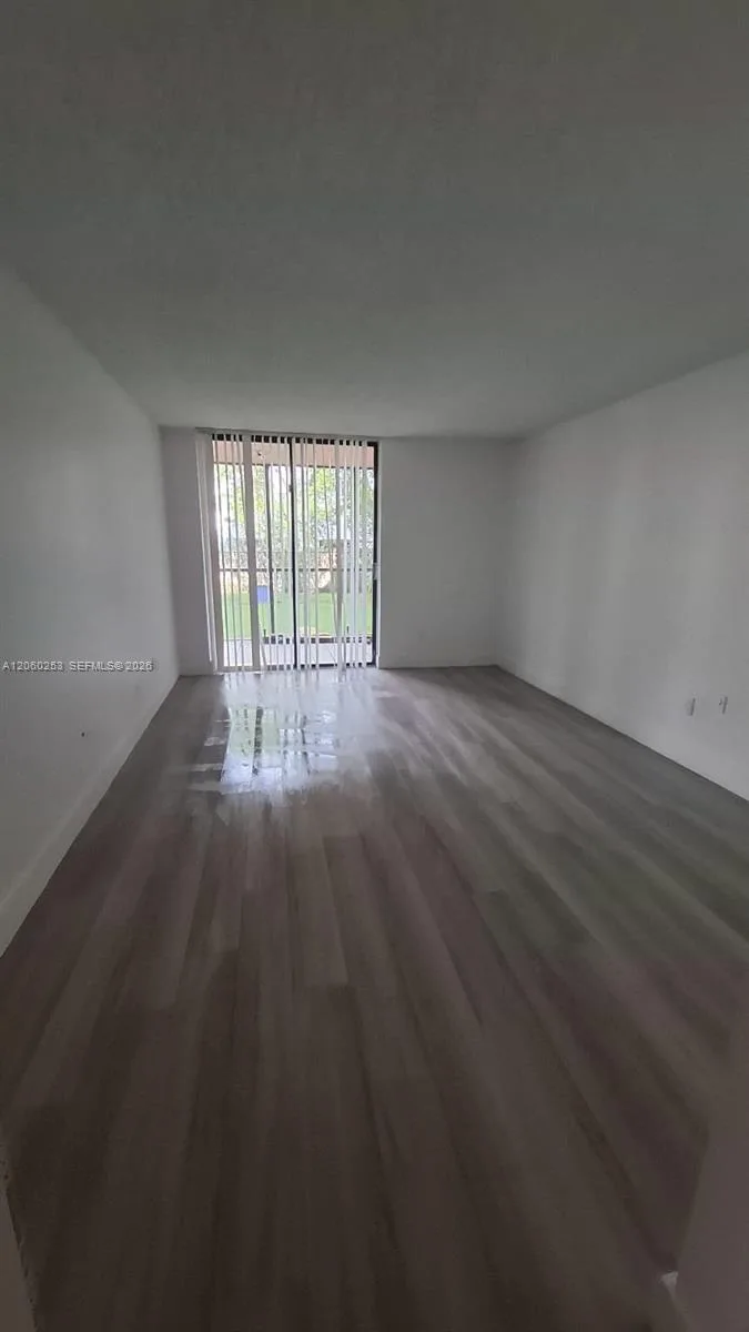 20860 San Simeon Way # 108-6, Miami, FL 33179 photo 8
