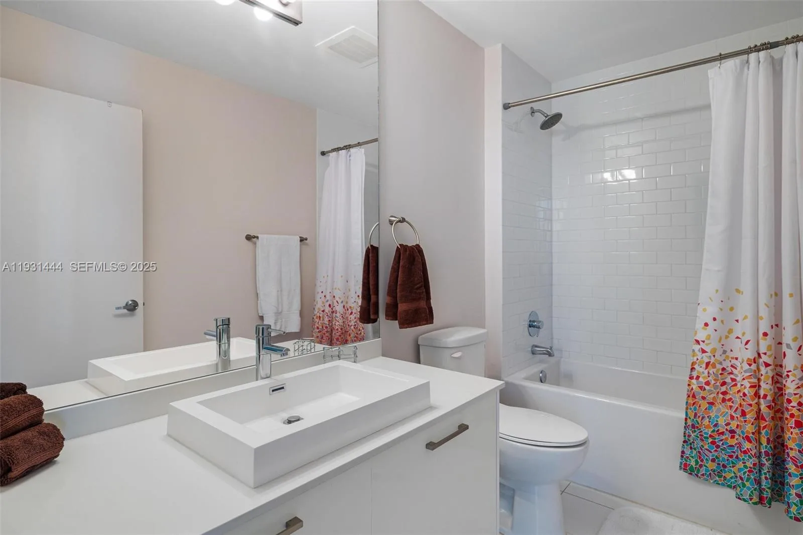 151 SE 1st St # 401, Miami, FL 33131 photo 8