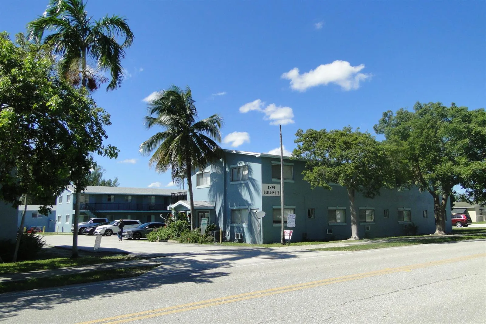 1829 N A Street # 32, FL 33460