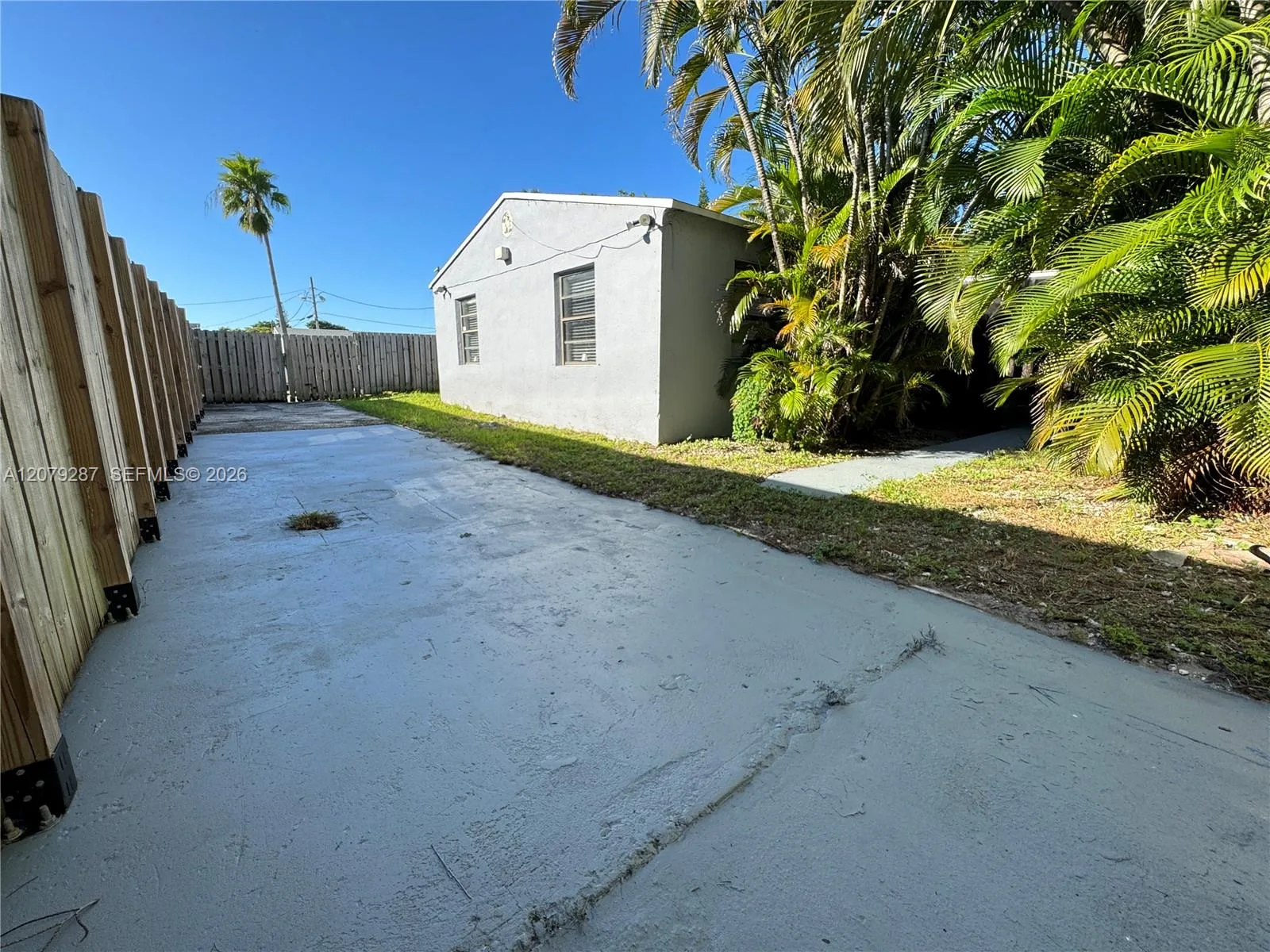 2105 Monroe Ter # 1, Hollywood, FL 33020 — zdjęcie 2