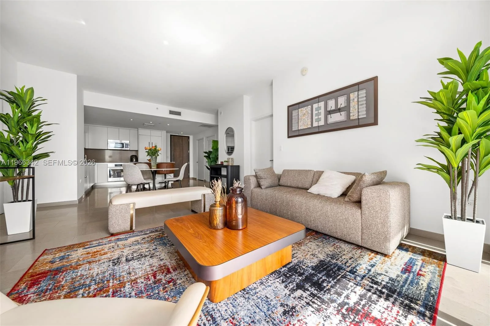 88 SW 7th St # 2105, Miami, FL 33130 photo 3
