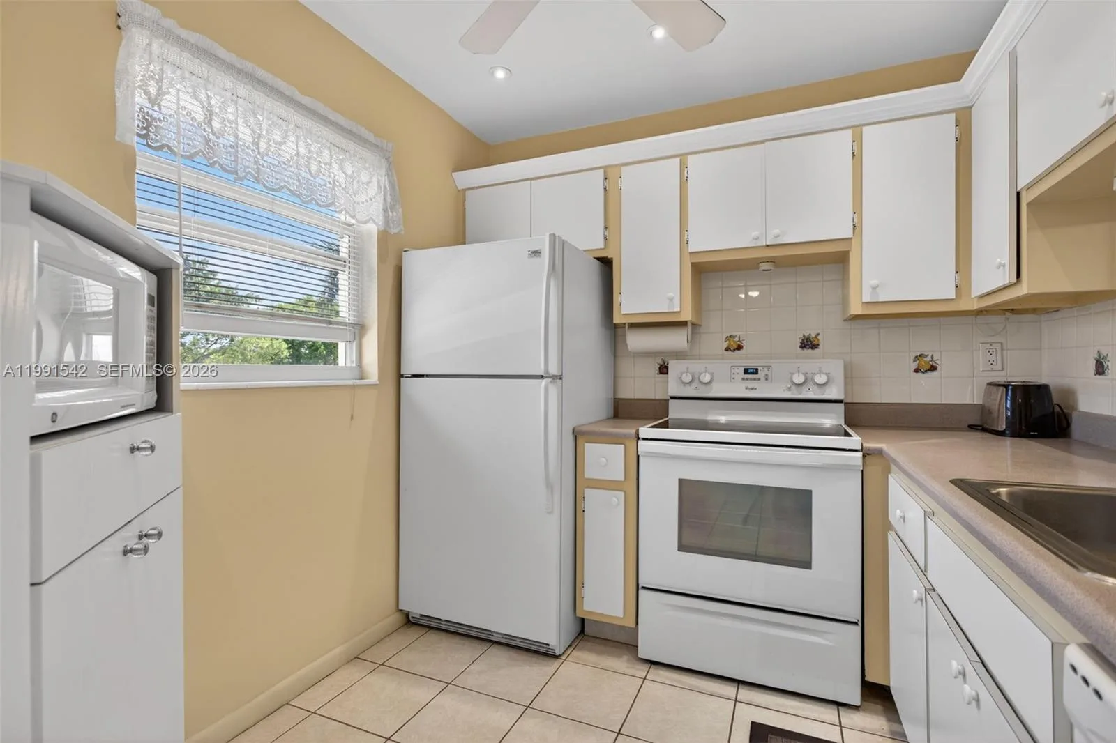 4299 NW 16th St # 202, Lauderhill, FL 33313 photo 7