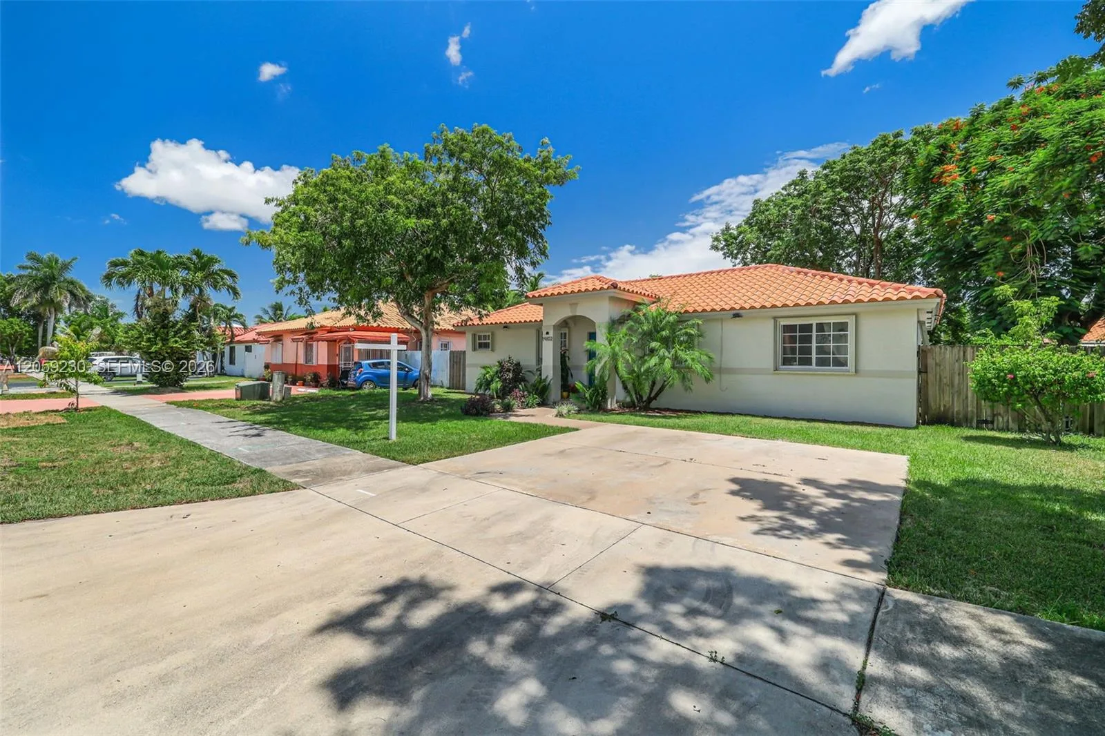 19102 SW 318th Ter, Homestead, FL 33030 photo 2