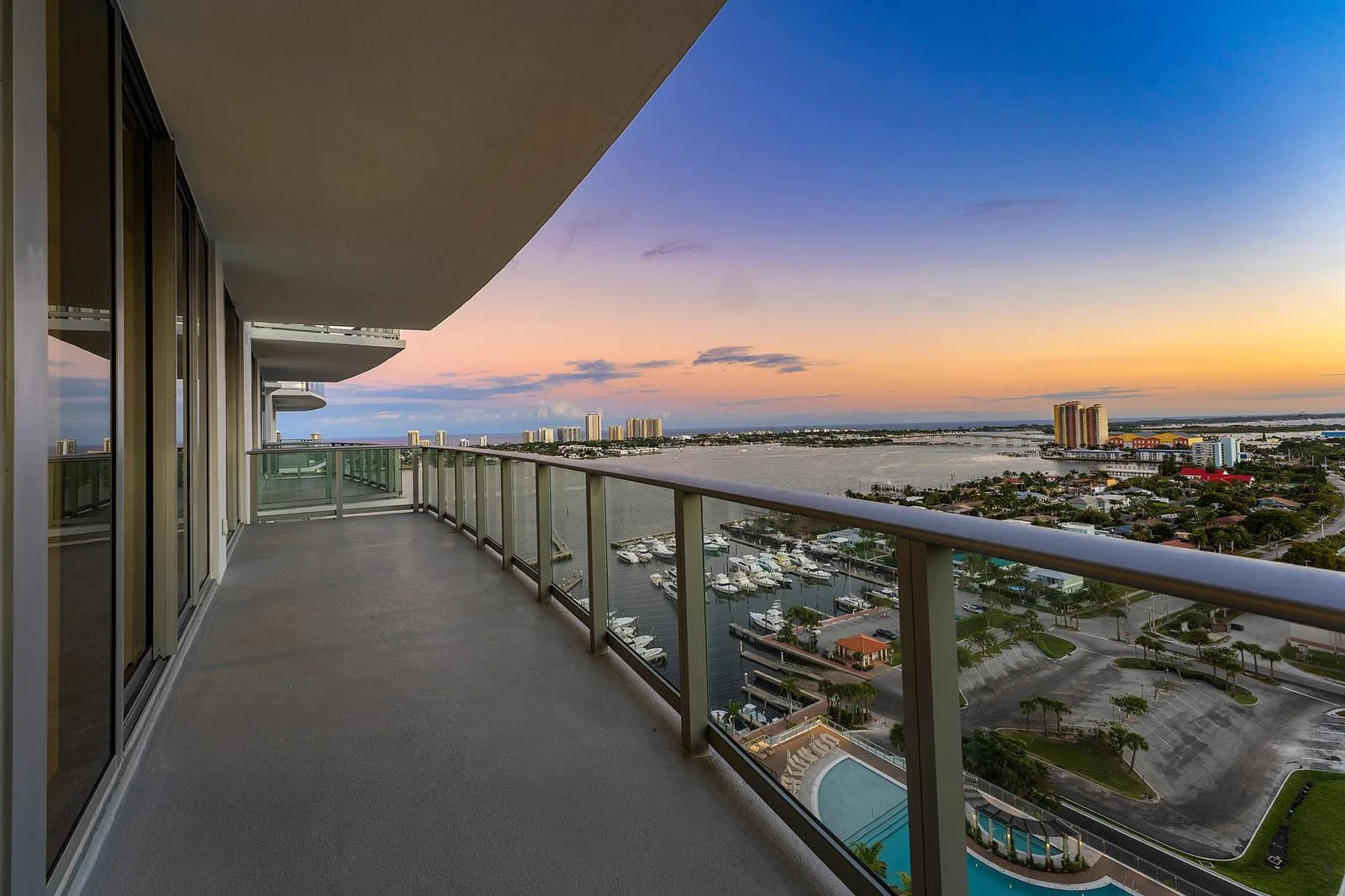 220 Lake Shore Drive # 1911, Lake Park, FL 33403