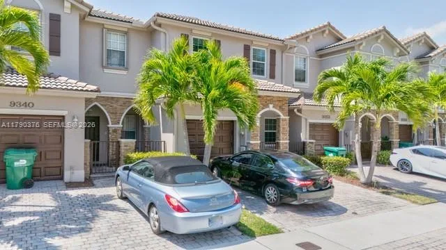 9346 SW 221st St, Cutler Bay, FL 33190 photo 2