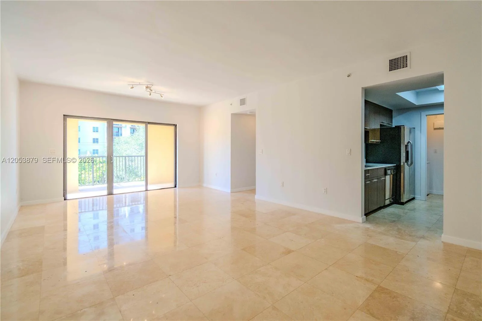 300 Majorca Ave # PH-403, Coral Gables, FL 33134 photo 2