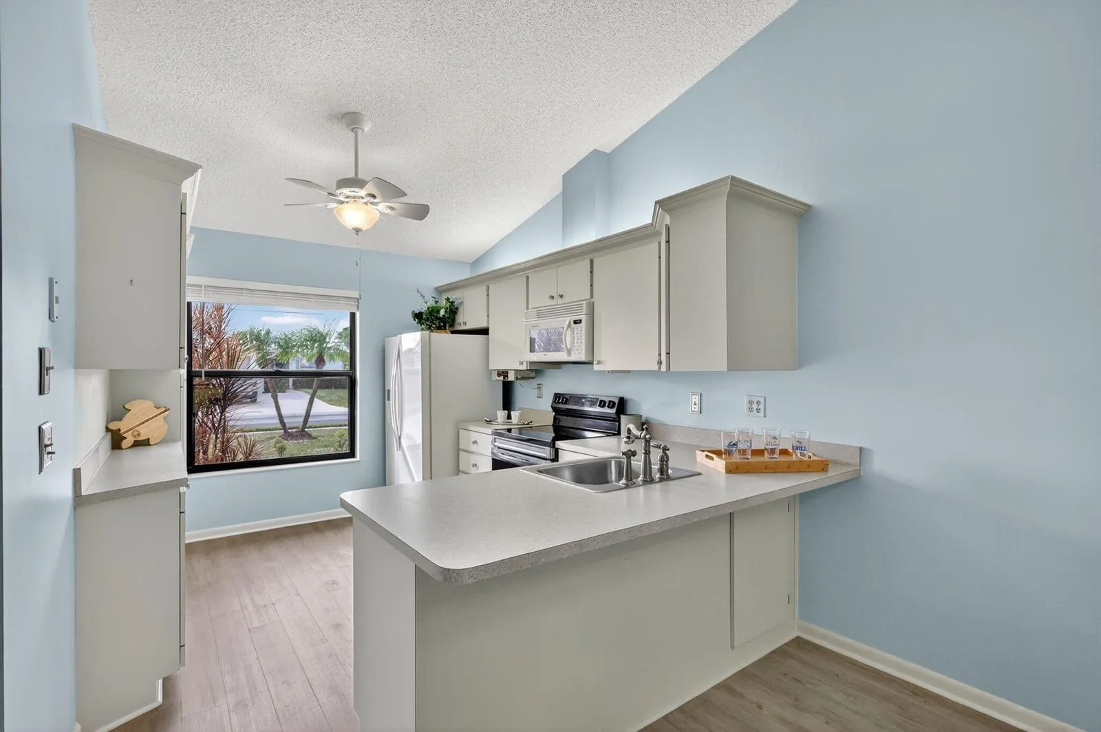 7643 SE Sugar Sand Circle, Hobe Sound, FL 33455 photo 4