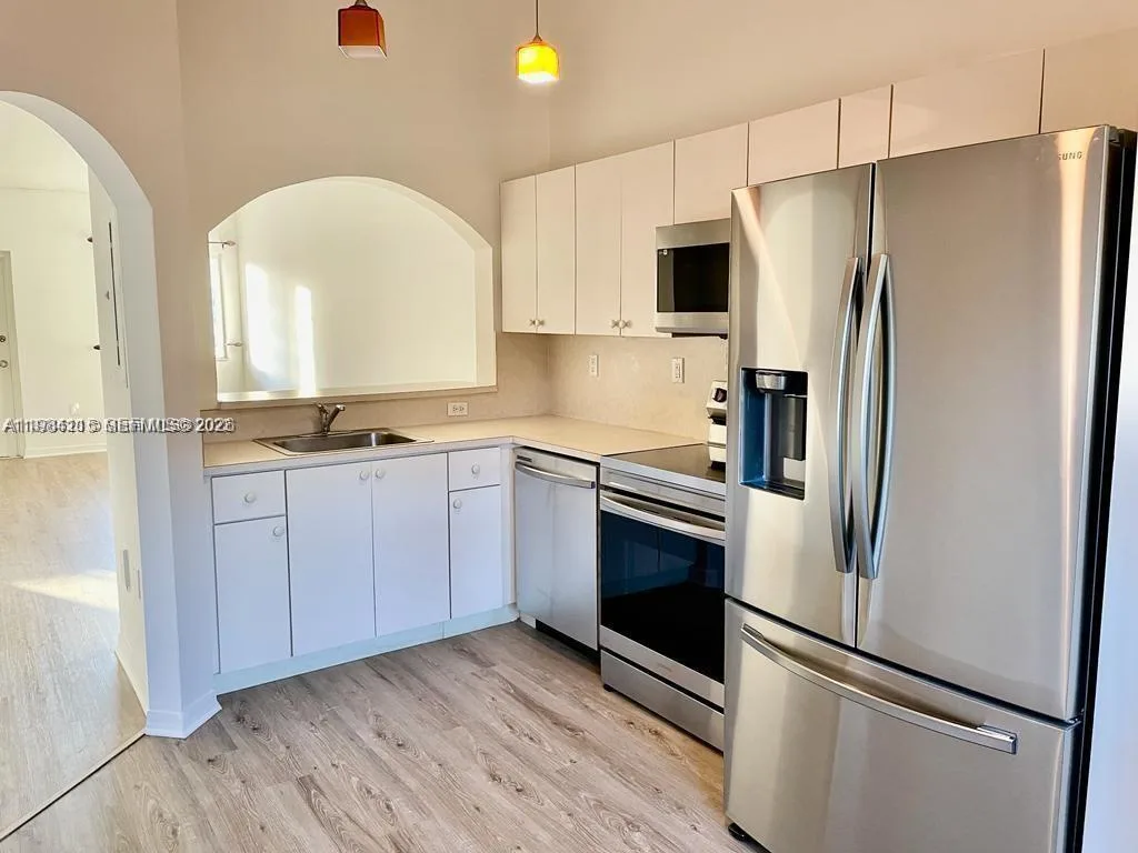 975 NE 33rd Ter # 203, Homestead, FL 33033