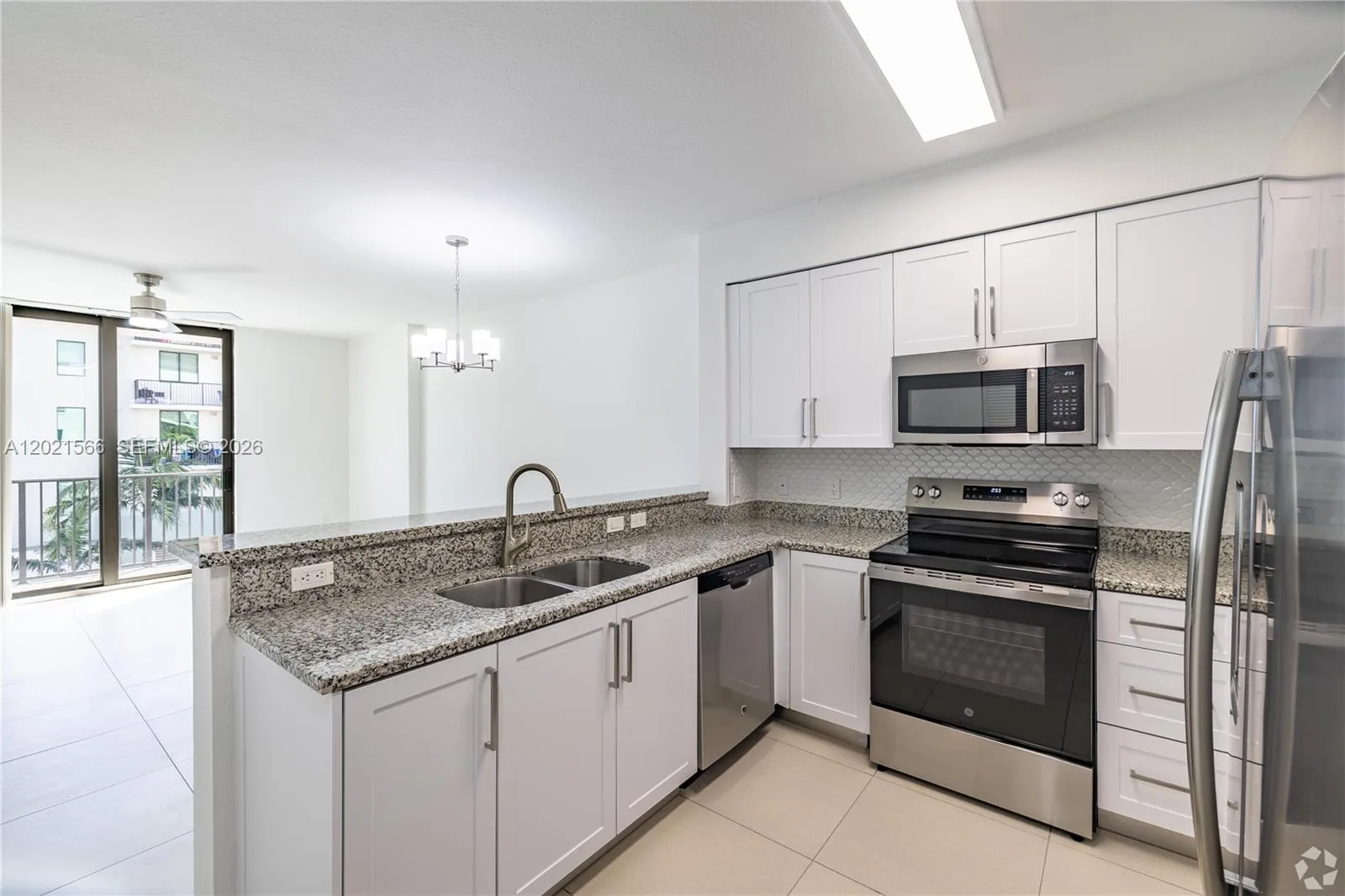2001 ludlam # 648, West Miami, FL 33147 photo 2