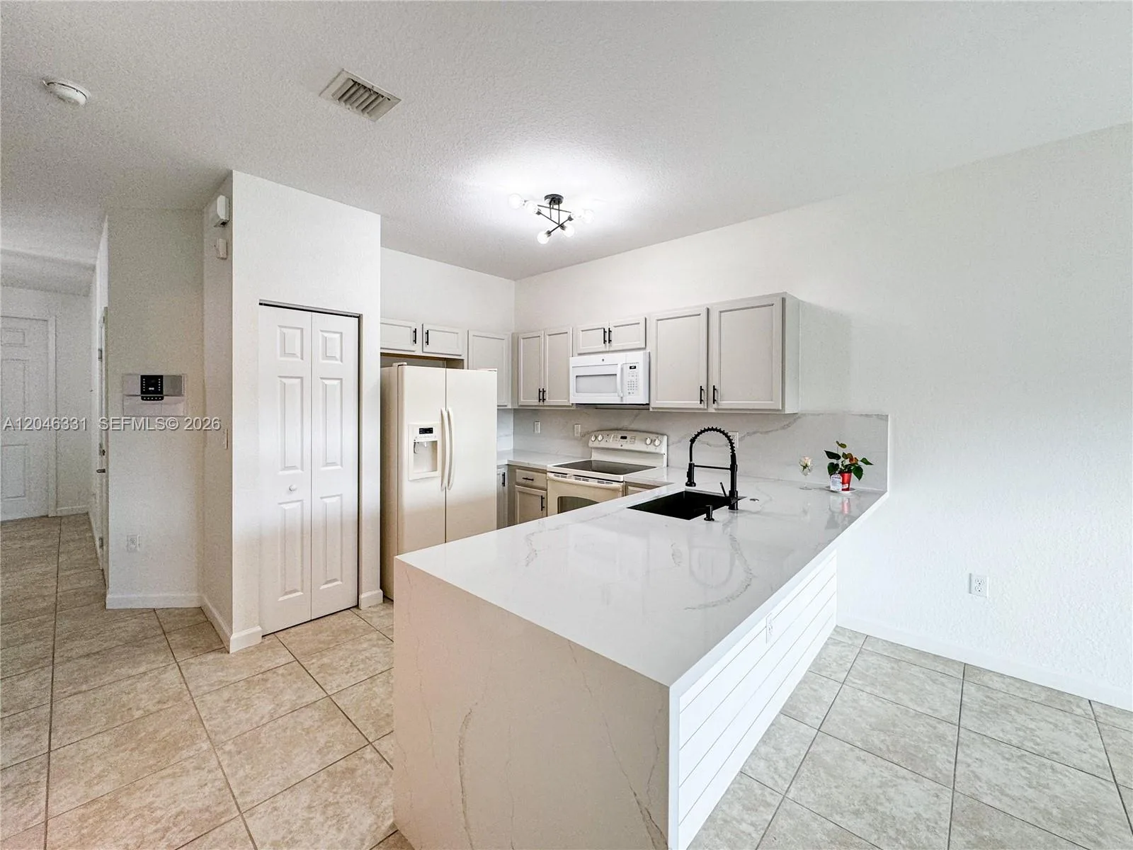 3740 NE 3rd Ct, Homestead, FL 33033 photo 12
