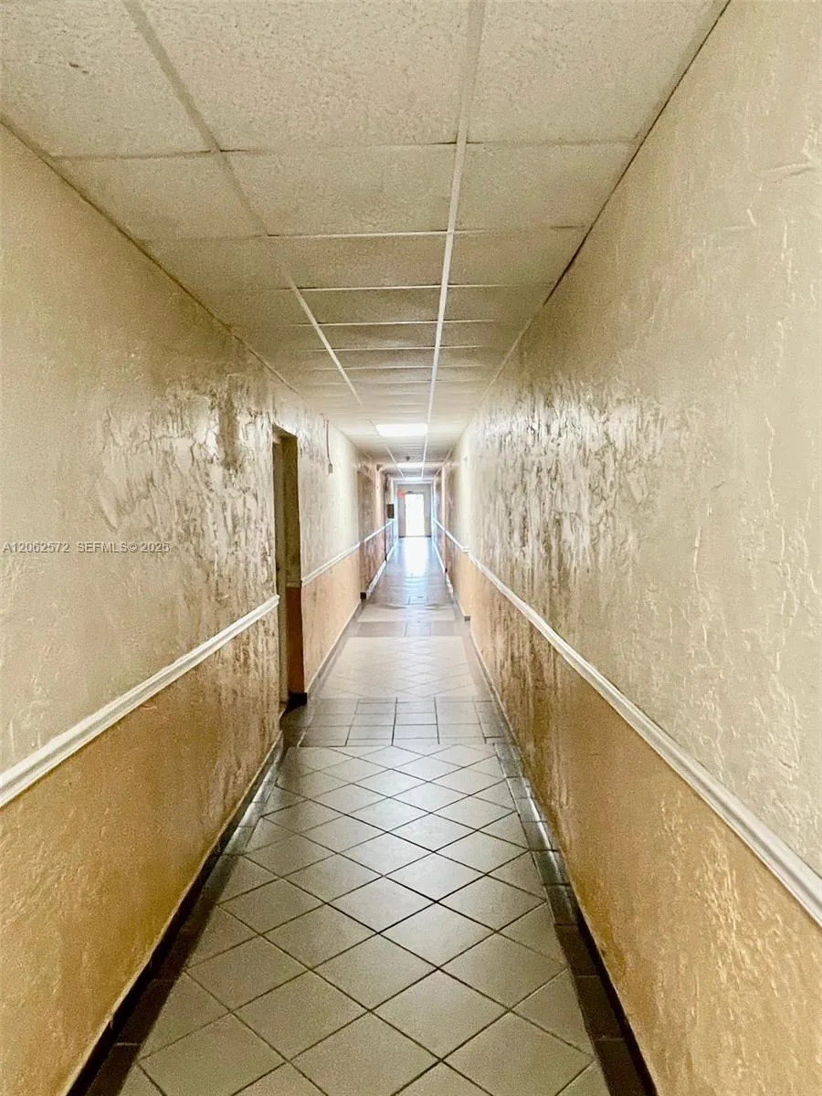 5625 W 20th Ave # 215, Hialeah, FL 33012 — zdjęcie 3