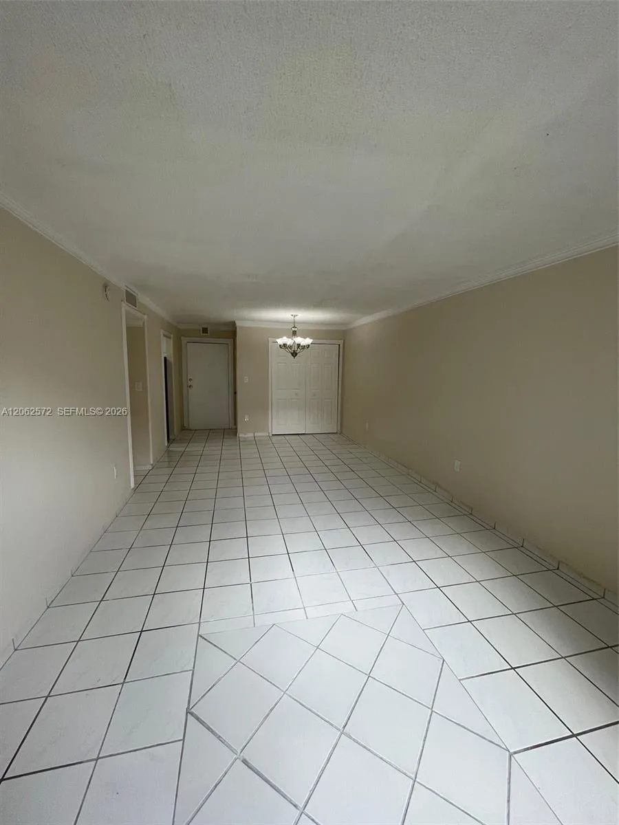 5625 W 20th Ave # 215, Hialeah, FL 33012 — zdjęcie 5