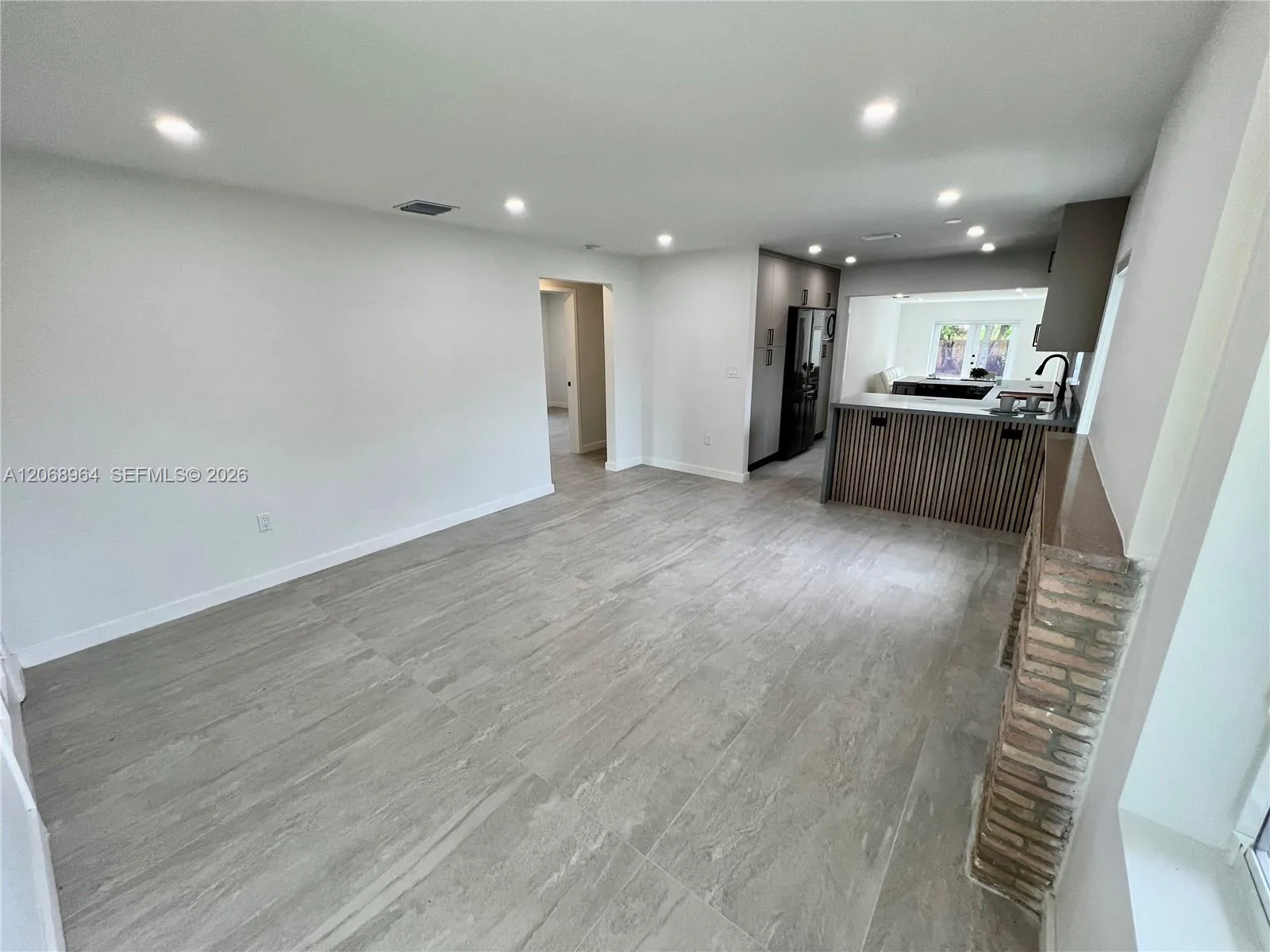 850 NE 127th St, North Miami, FL 33161 photo 6
