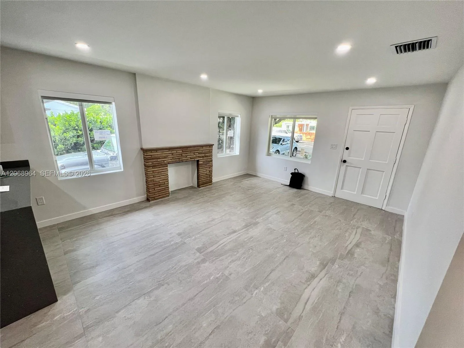 850 NE 127th St, North Miami, FL 33161 photo 7