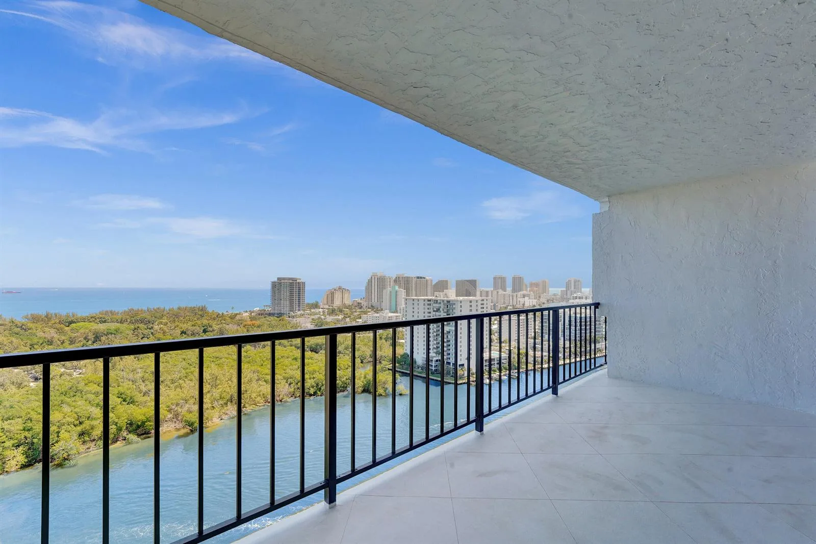936 Intracoastal Drive # 22F, Fort Lauderdale, FL 33304