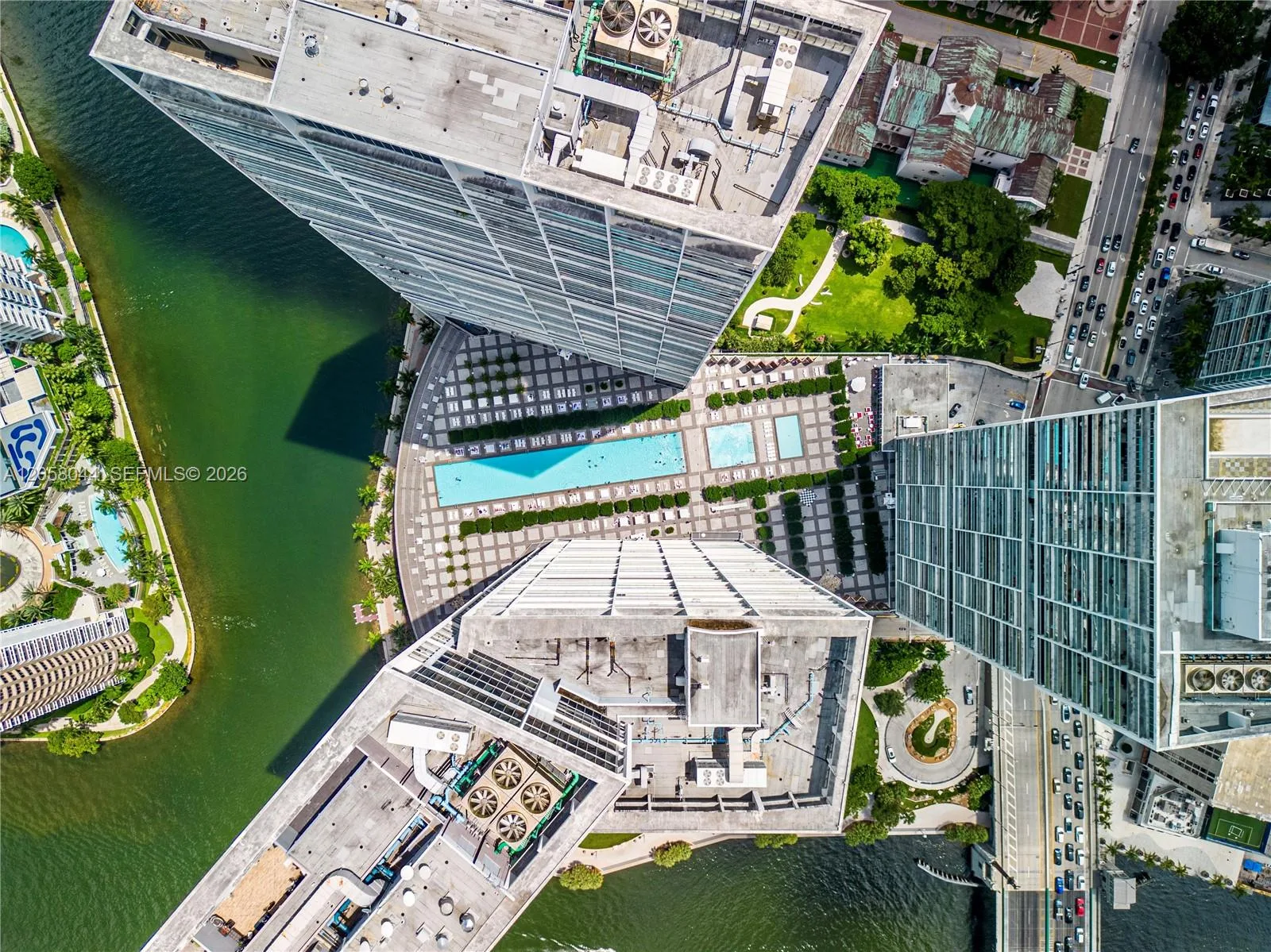 475 Brickell Ave # 5013, Miami, FL 33131 photo 2