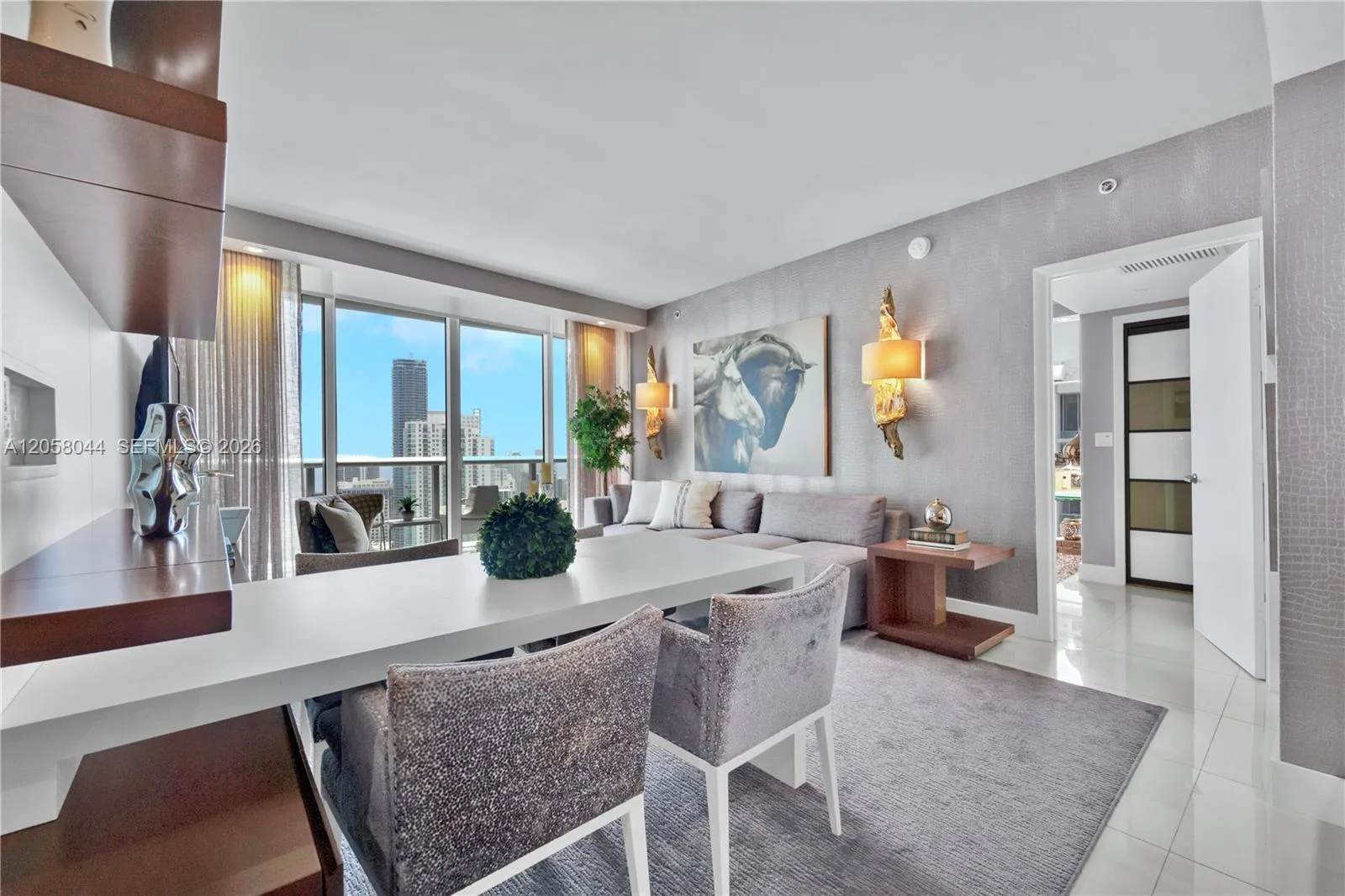 475 Brickell Ave # 5013, Miami, FL 33131 photo 7