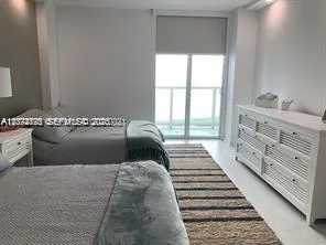 100 Bayview Dr # 2010, Sunny Isles Beach, FL 33160 photo 12
