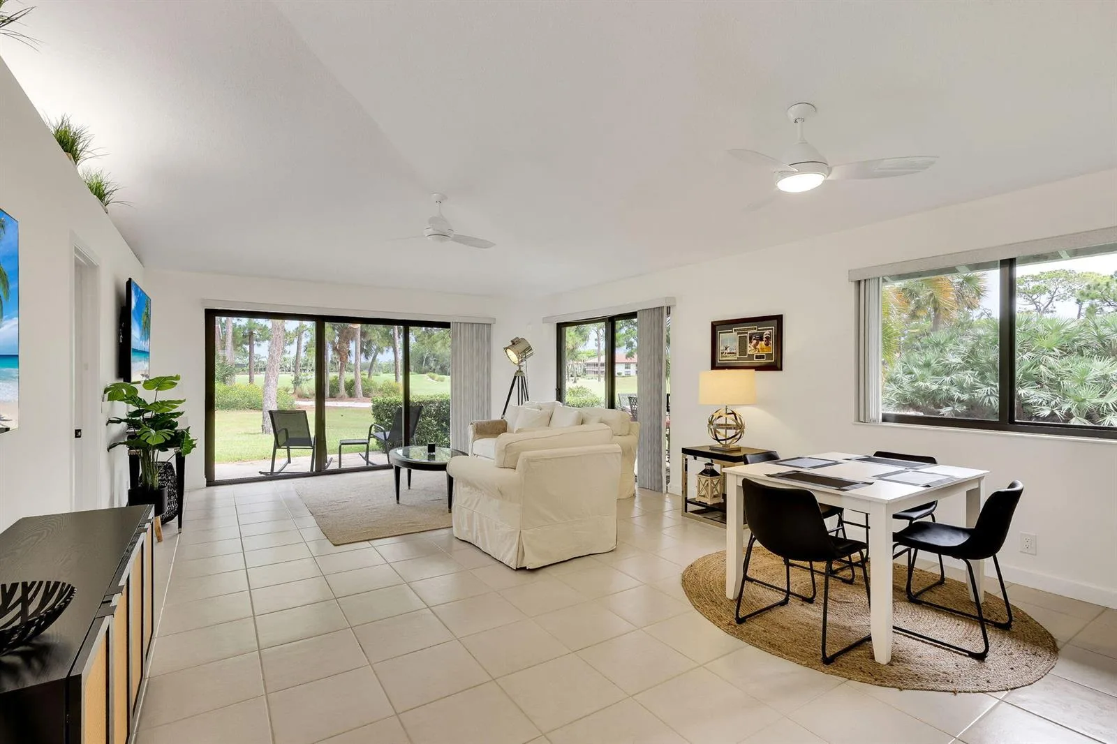 526 Club Drive, Palm Beach Gardens, FL 33418 photo 5