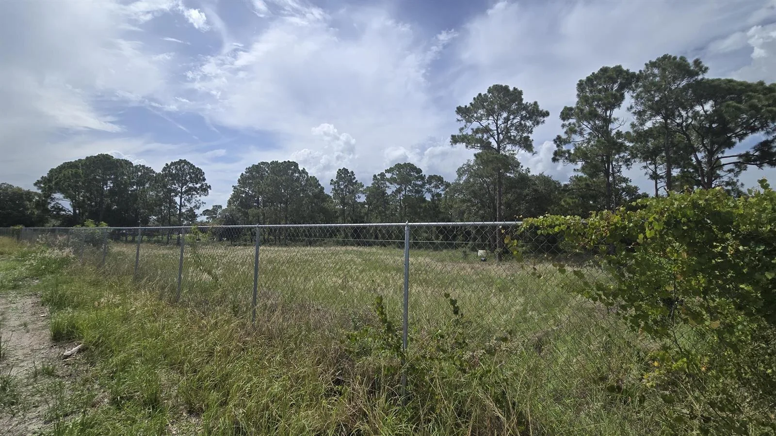 210 N VERDA Street, Clewiston, FL 33440 photo 4