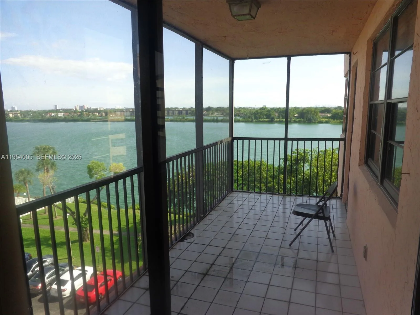 20850 San Simeon Way # 604-5, Miami, FL 33179 photo 3
