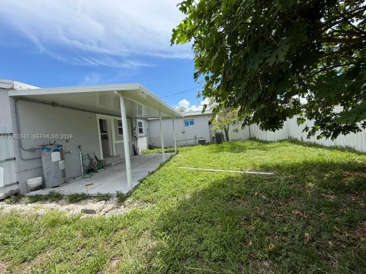 9016 NW 35th Ct, Miami, FL 33147 photo 10