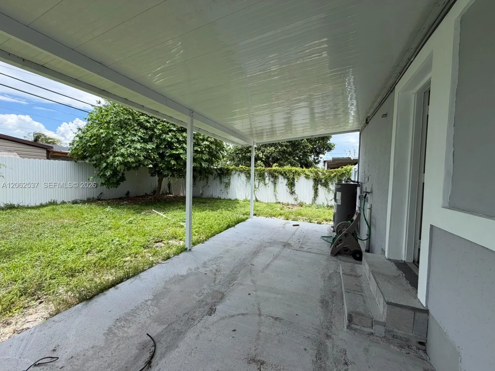 9016 NW 35th Ct, Miami, FL 33147 photo 8