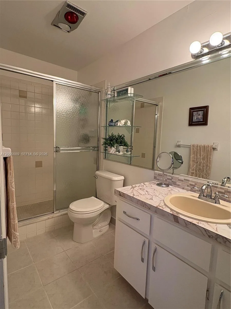 306 Circle Dr S # 203, Boynton Beach, FL 33435 photo 10