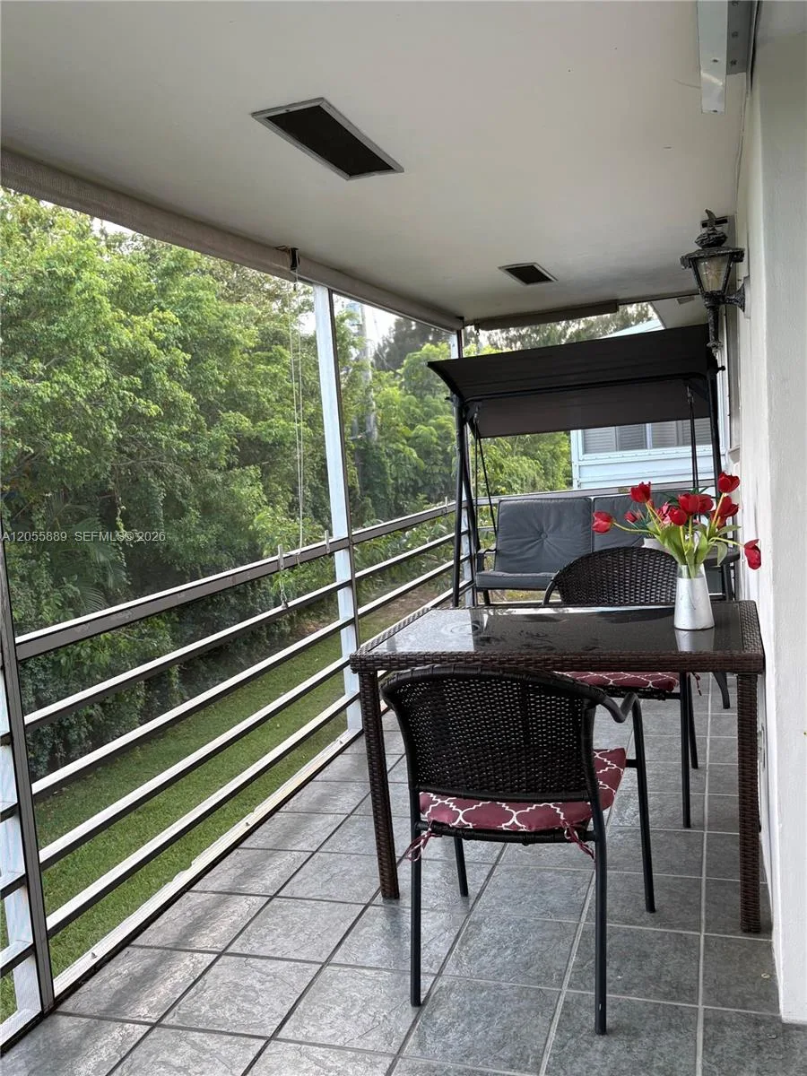306 Circle Dr S # 203, Boynton Beach, FL 33435 photo 11