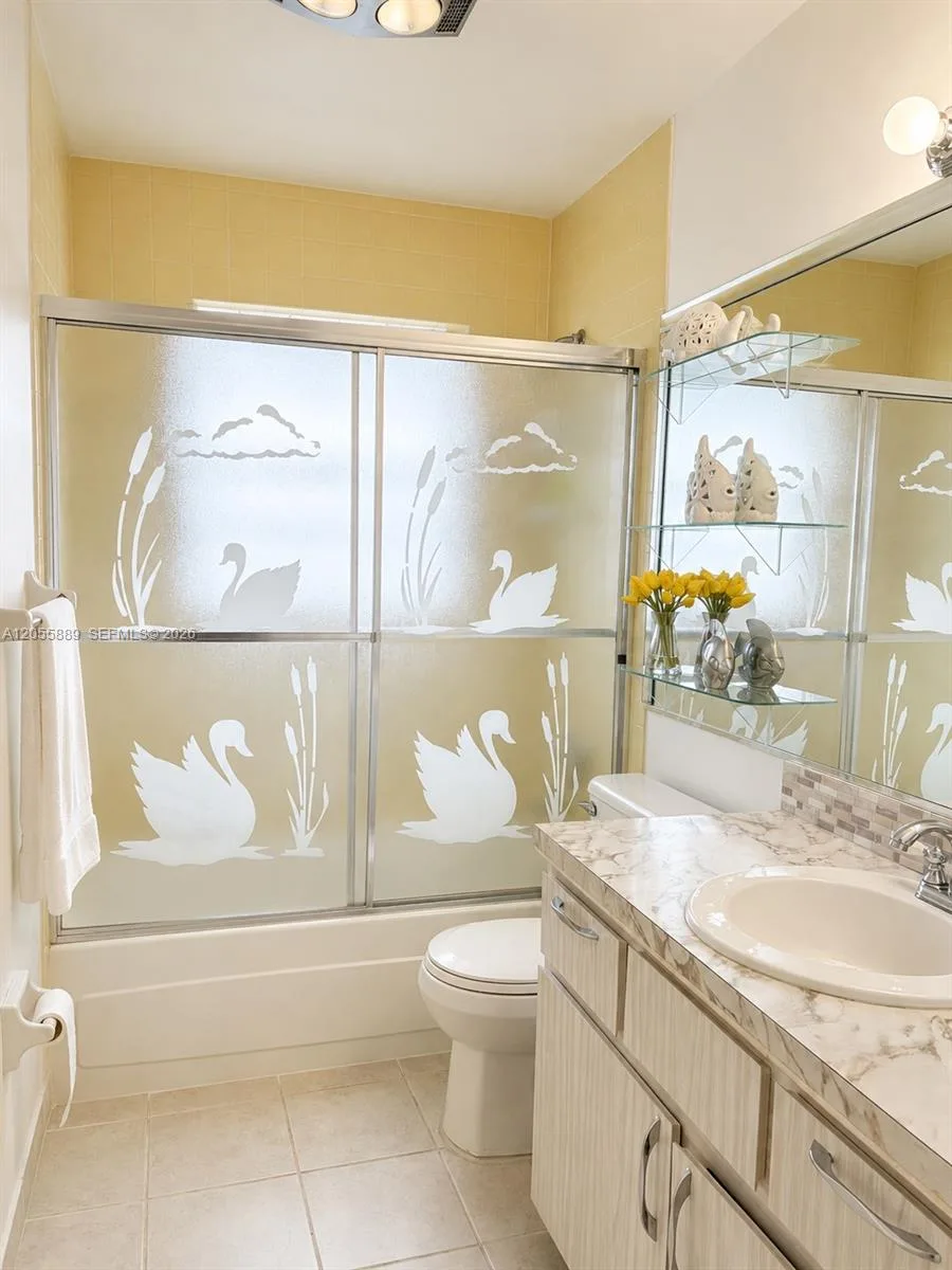 306 Circle Dr S # 203, Boynton Beach, FL 33435 photo 7