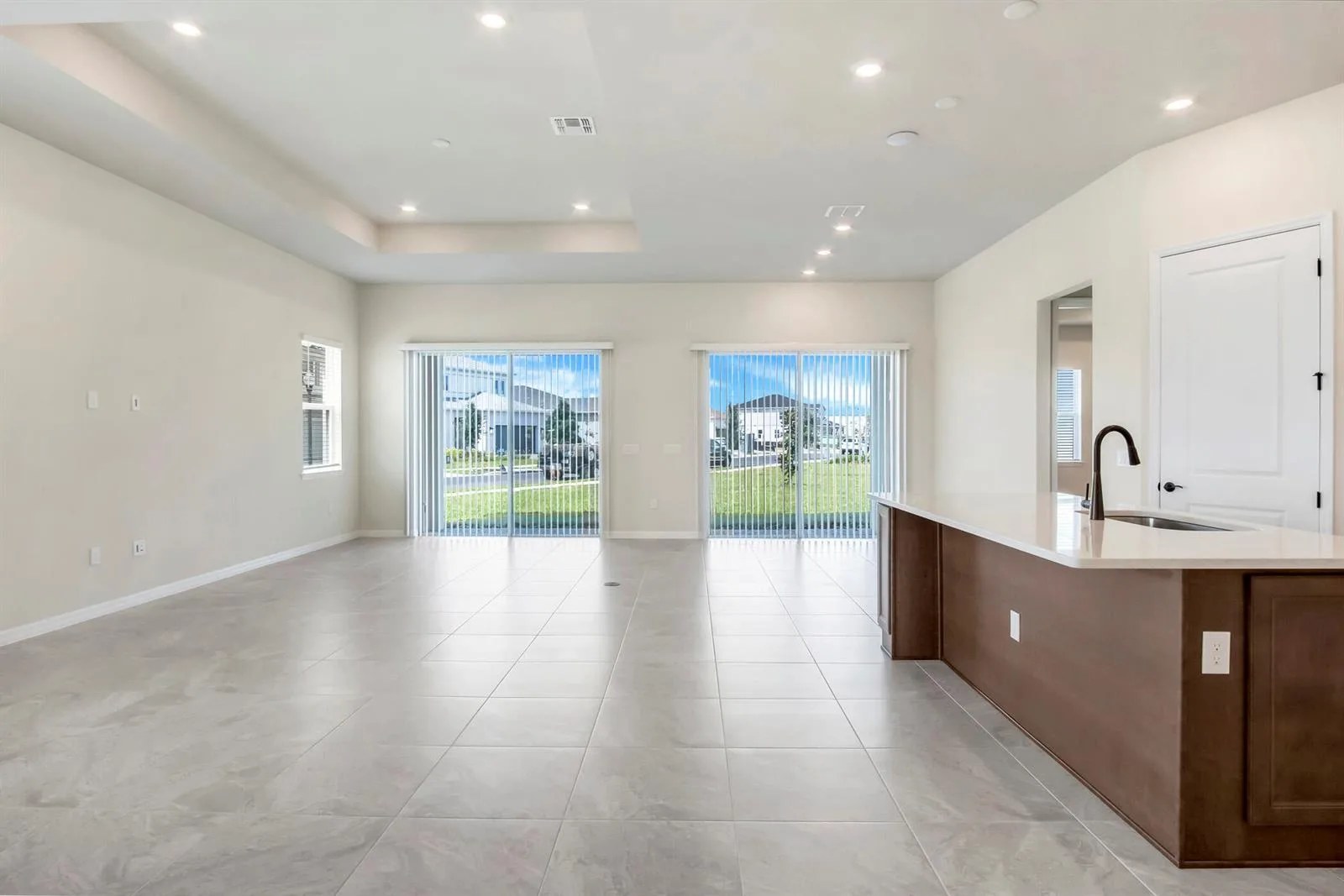 10366 Parkview Reserve Lane, Orlando, FL 32836 photo 4