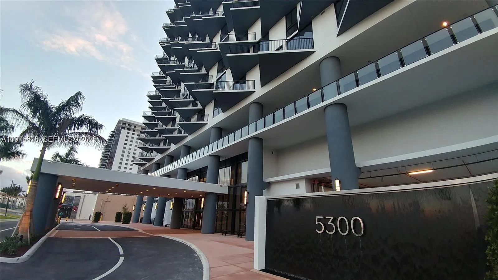 5300 PASEO BLVD # 1603, Doral, FL 33166 photo 9