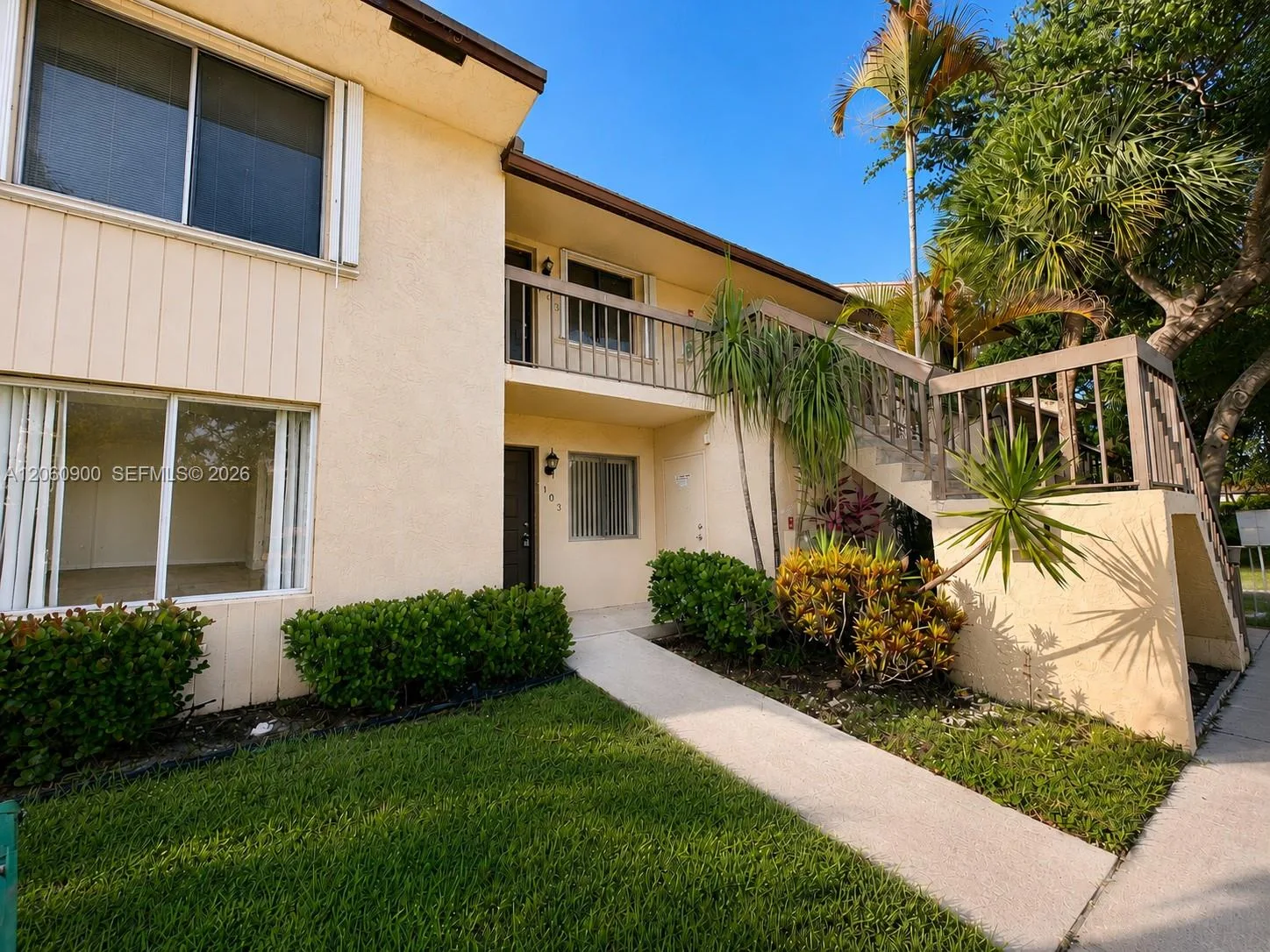 6585 Somerset Dr # 103, Boca Raton, FL 33433