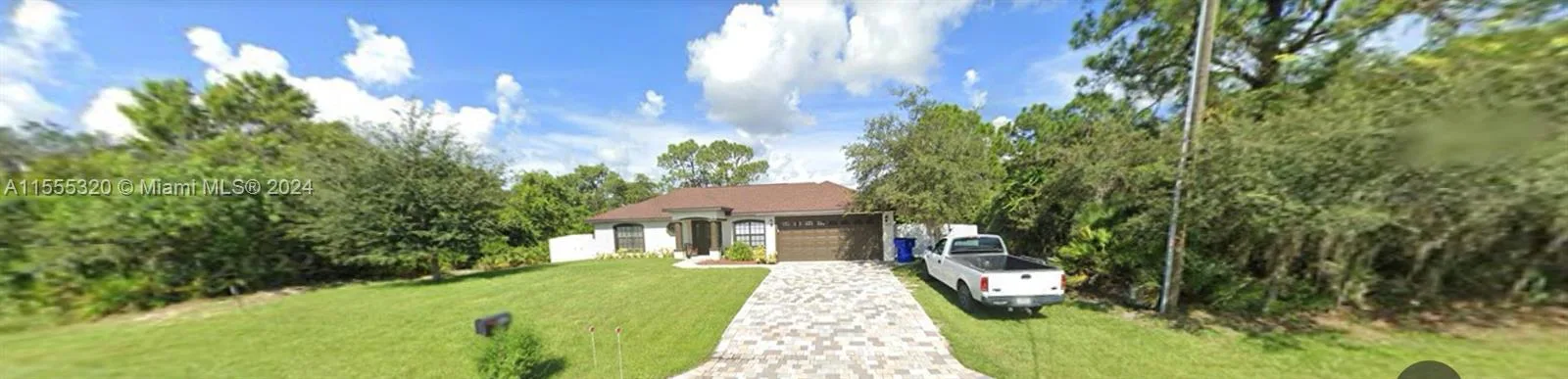 635 Lemans Drive, Sebring, FL 33872 photo 2