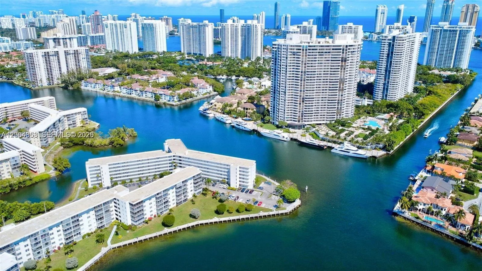 3030 Marcos Dr # T301, Aventura, FL 33160